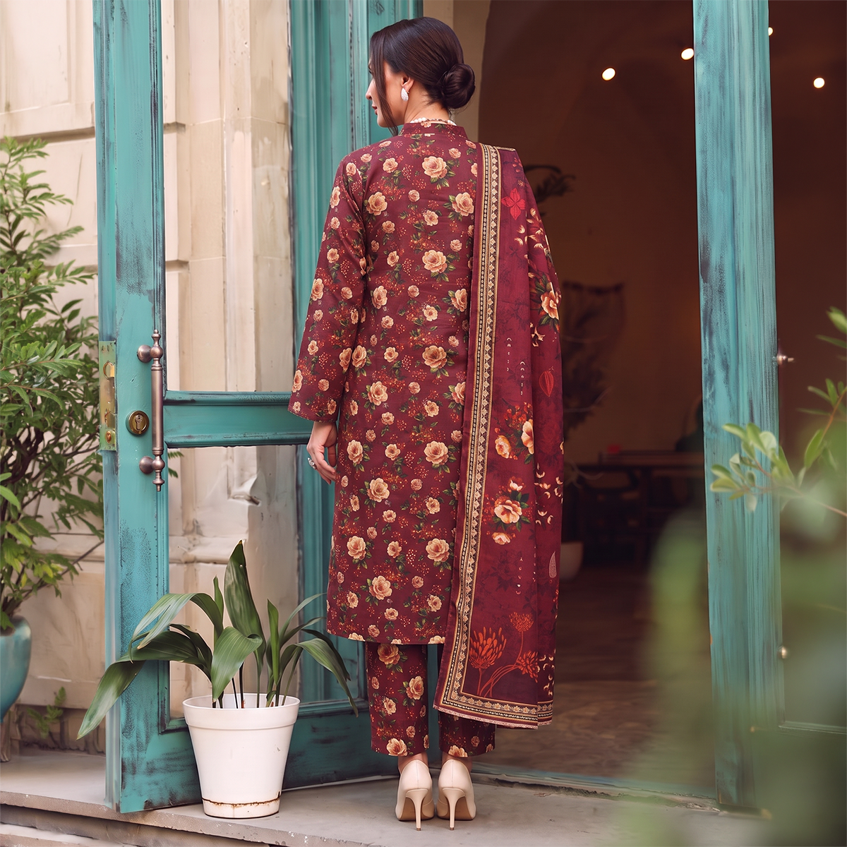DN: - 12520 Deep Maroon