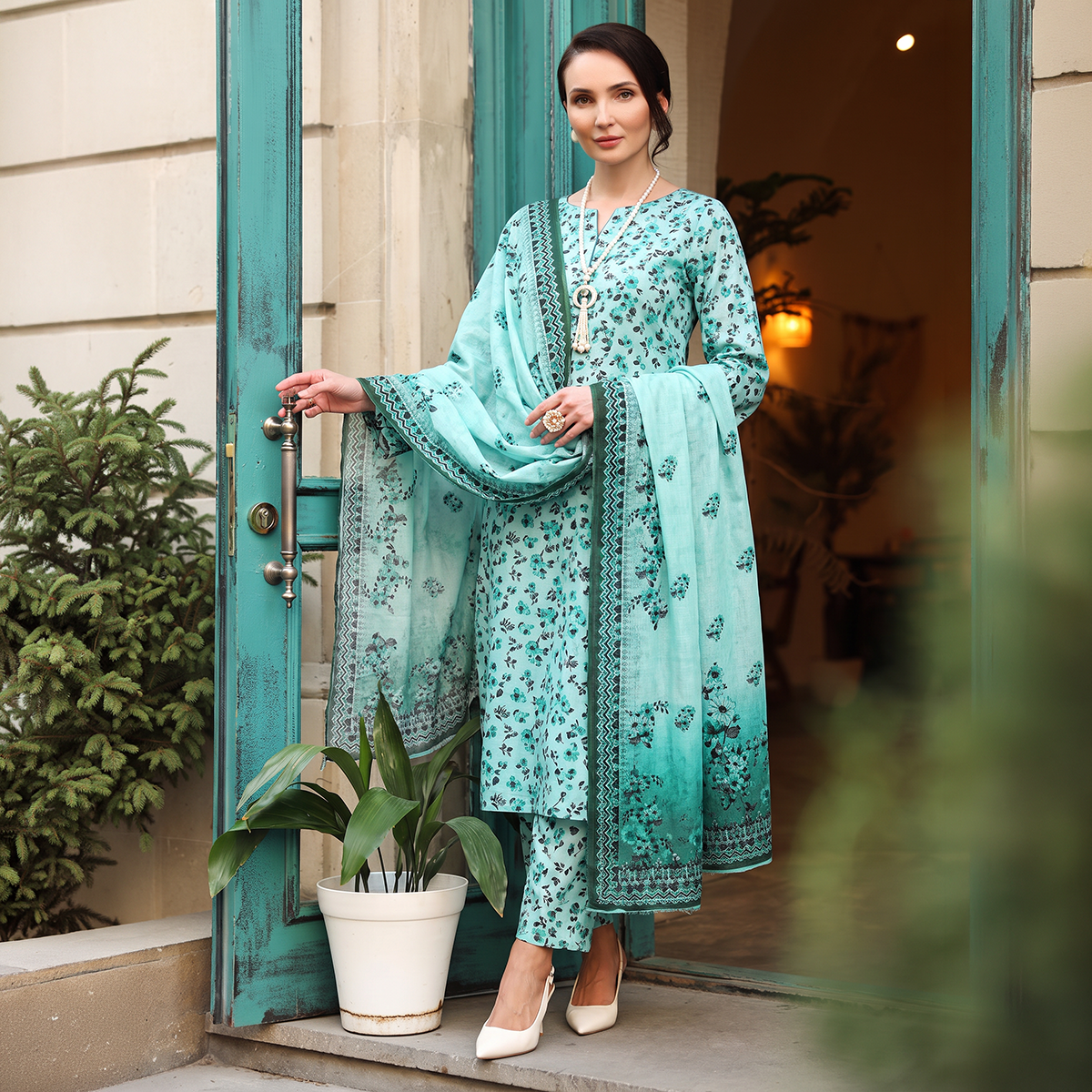 DN: 12511 Aqua Blue
